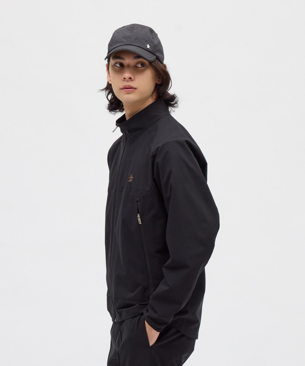 マンシングウェア　バックプリントブルゾン イエローSOLOTEX SEASON COLLECTION ストレッチ 2WAY 袖ドッキングブルゾン