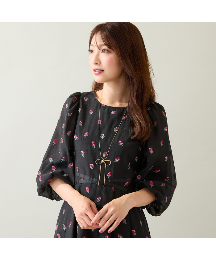 美シルエット】つぼみ刺繍ワンピース(508401502)｜阪急百貨店