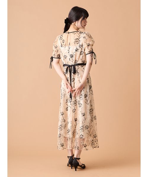 【たなか】 LILY BROWN エンブロイダリードレープドレス ラインフラワーエンブロイダリードレス(508407000)｜阪急百貨店公式