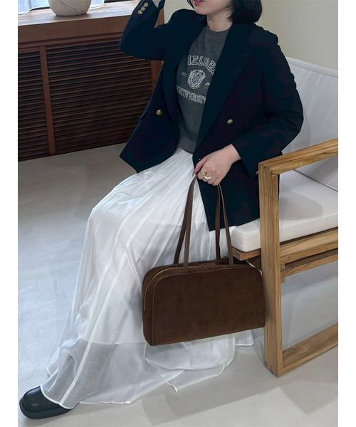 フェイクレザー ダブルブレストジャケット 
TINA：JOJUN SNAP一覧 | TINA：JOJUN（ティーナ：ジョジュン）Staff Snap