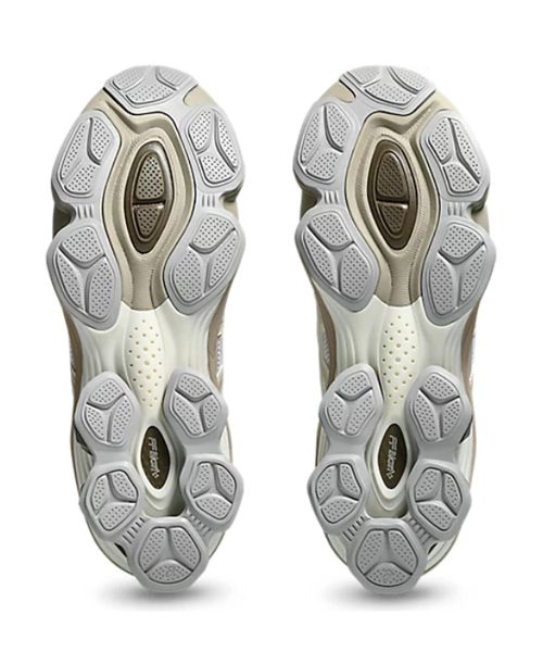 emi（感謝） ASICS for emmi】GEL－KINETIC FLUENT(508316438)｜阪急百貨店