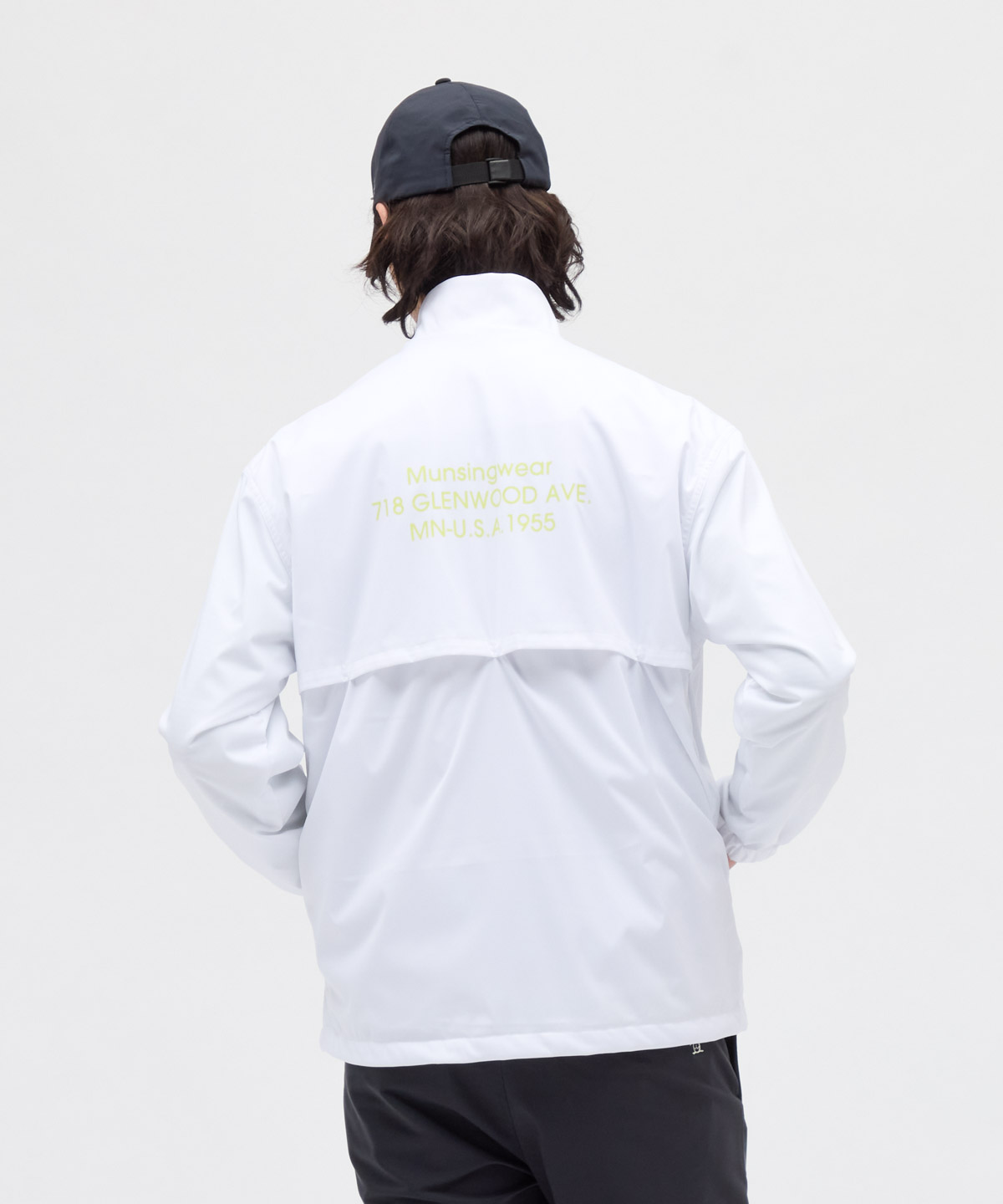 美品マンシングウェア　撥水3wayブルゾン マンシングウェア Munsingwear はっ水3WAYブルゾン -デサント