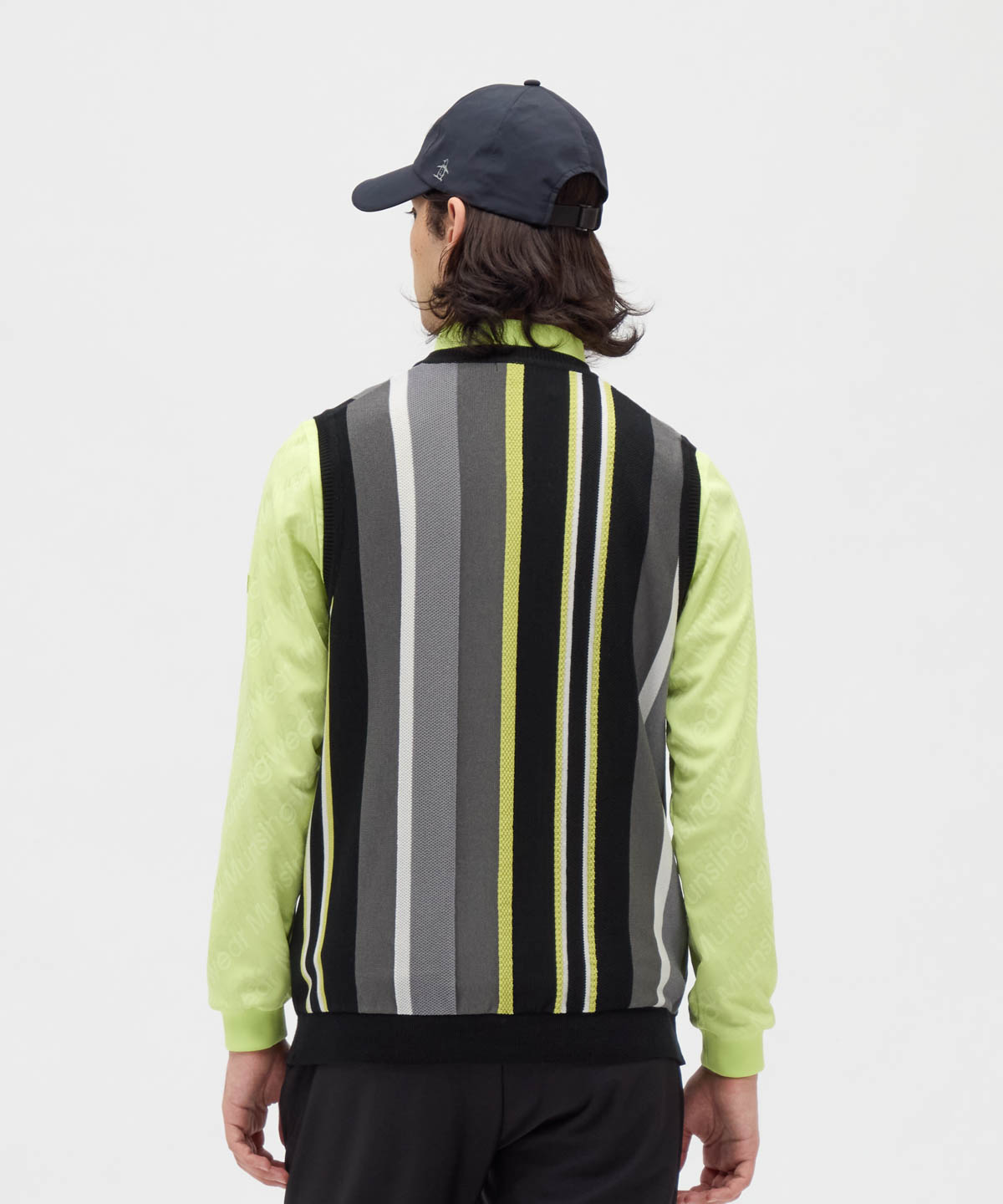 マンシングウェア　ベスト マンシングウェア Munsingwear マルチストライプニットベスト