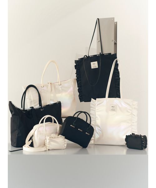 LeSportsac× FRAY I.D】RF VERTICAL CITY T(508571263)｜阪急百貨店