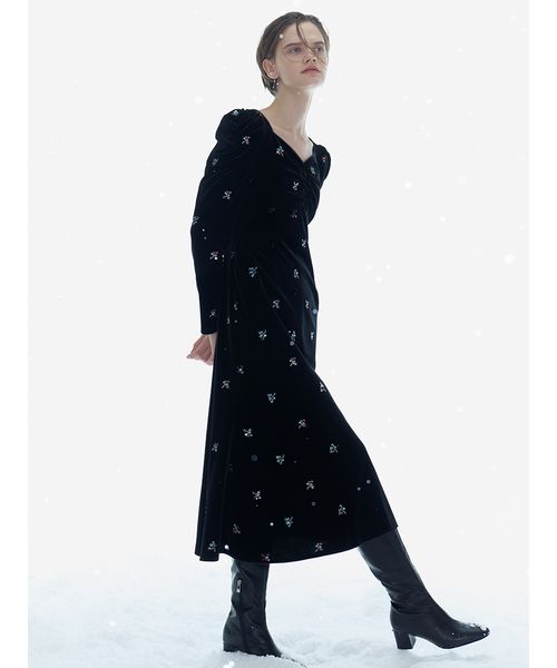 花柄刺繍ベロアワンピース(508584378)｜阪急百貨店公式通販サイト