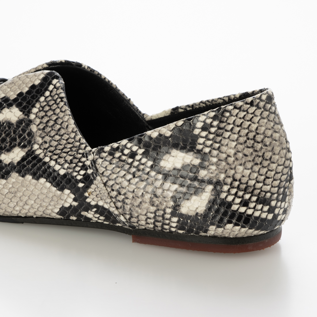 ユウコイマニシプラス yuko imanishi+ パンプス(508595283