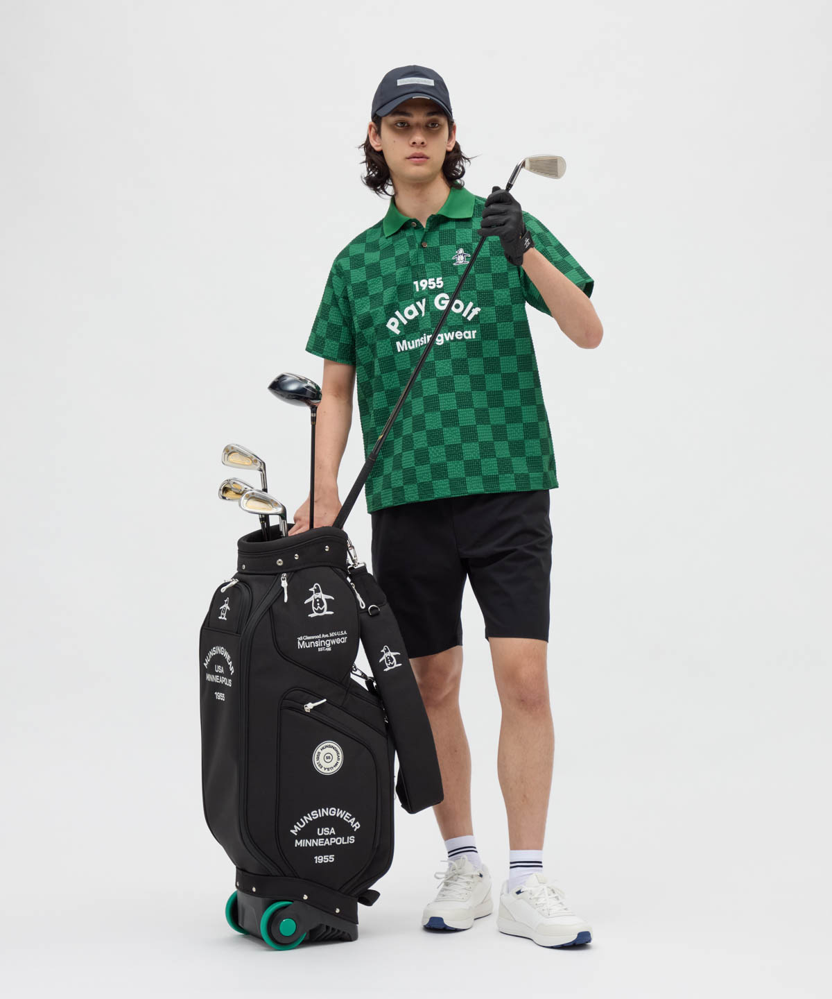 マンシングウェア Munsingwear 2輪キャスター付きキャディバッグ