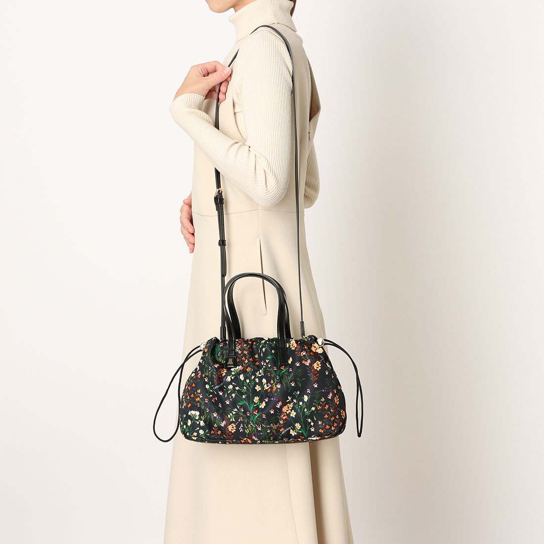 なこ　ランバン ランバン オン ブルー LANVIN en Bleu デコレ 2WAYハンドバッ