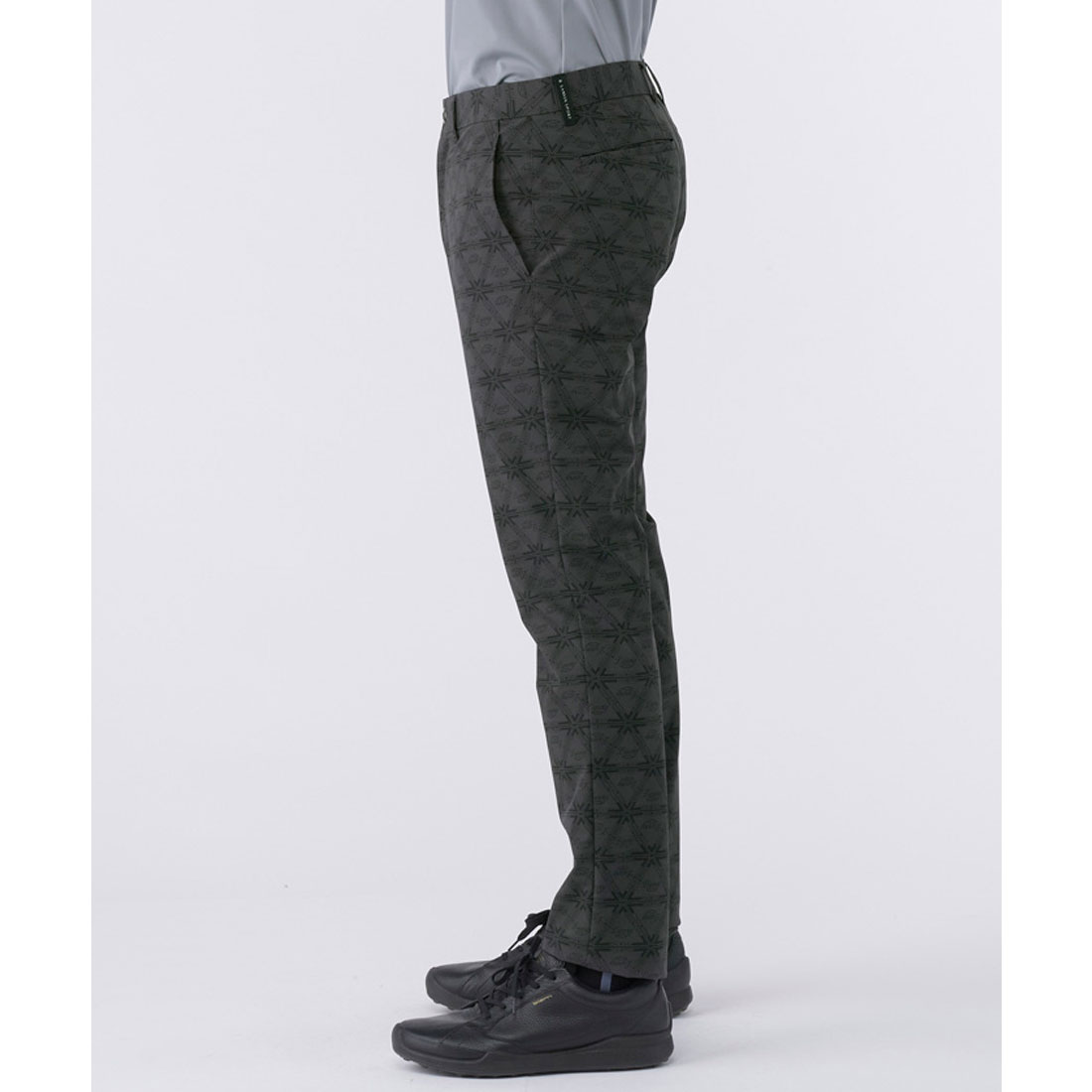 ランバン スポール LANVIN SPORT シーズンモチーフプリントパンツ【2