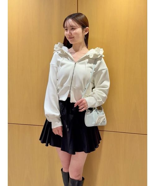 フリルショートジップパーカー(508698231)｜阪急百貨店公式通販サイト