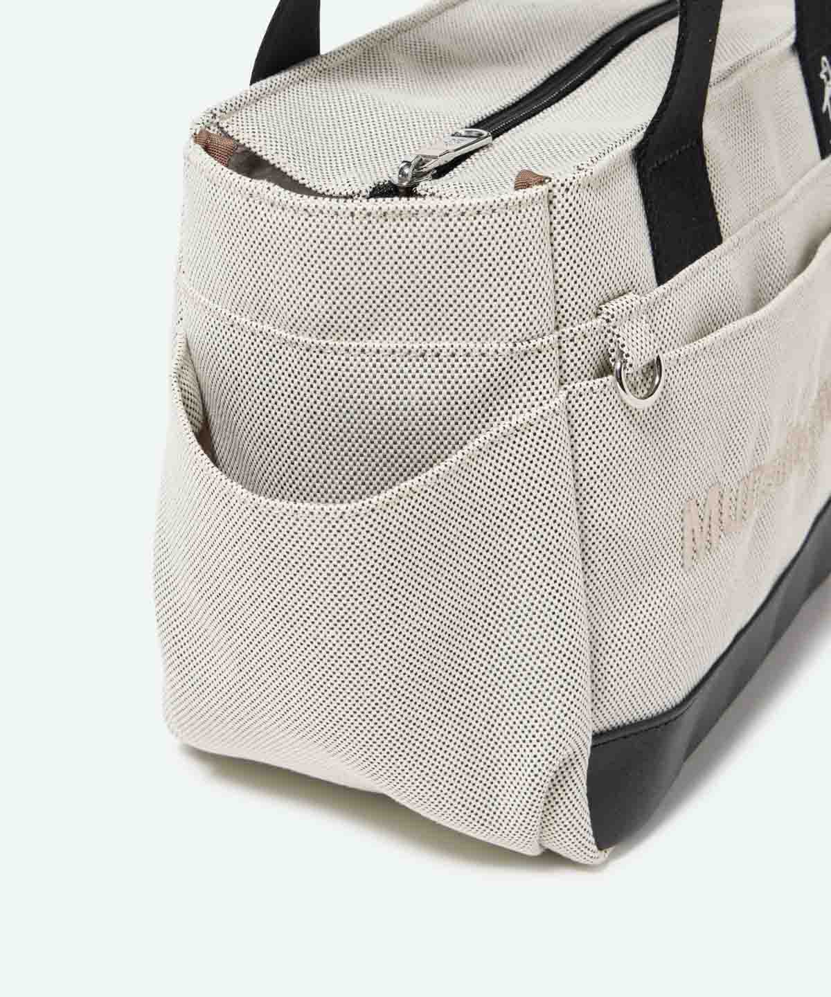 美品　マンシングウェア カートバック マンシングウェア Munsingwear バイカラー2層式カートバッグ保冷機能付