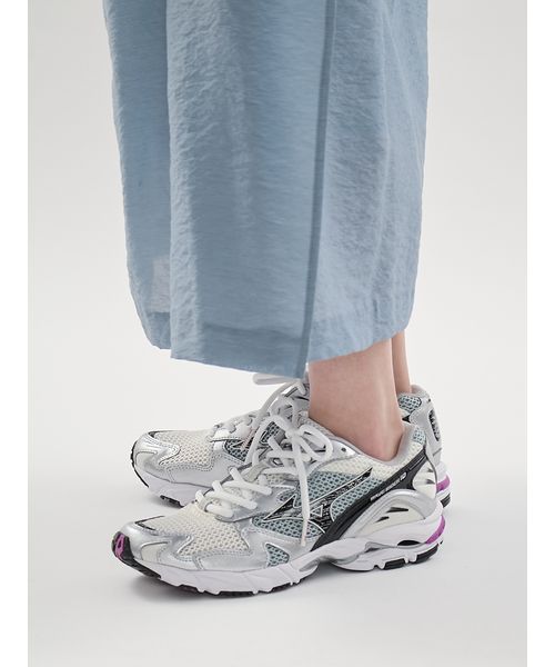 emmi｜Mizuno】WAVE RIDER 10(508746016)｜阪急百貨店公式通販サイト