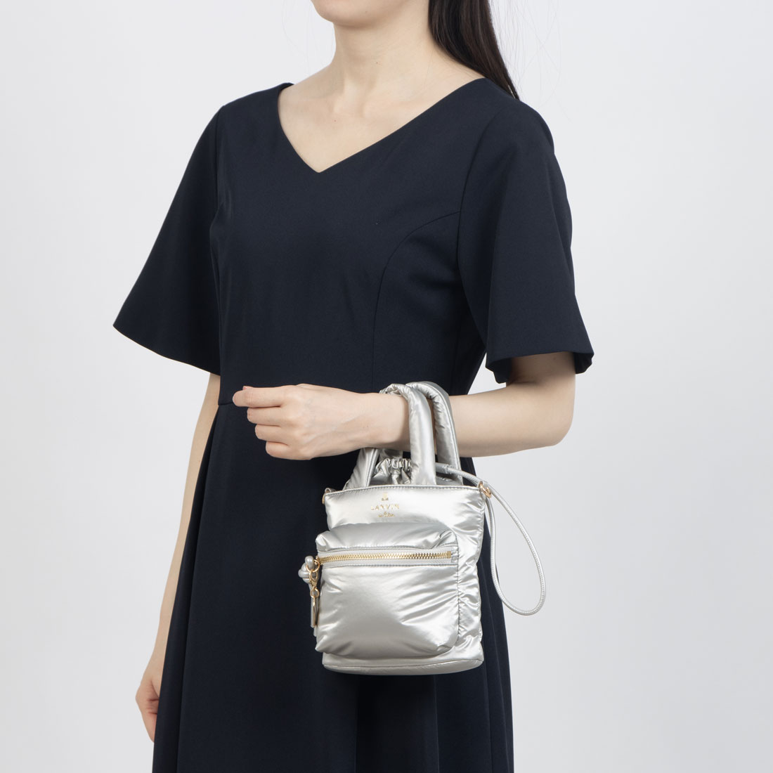 ランバン オン ブルー LANVIN en Bleu ボンボン 2wayミニショ
