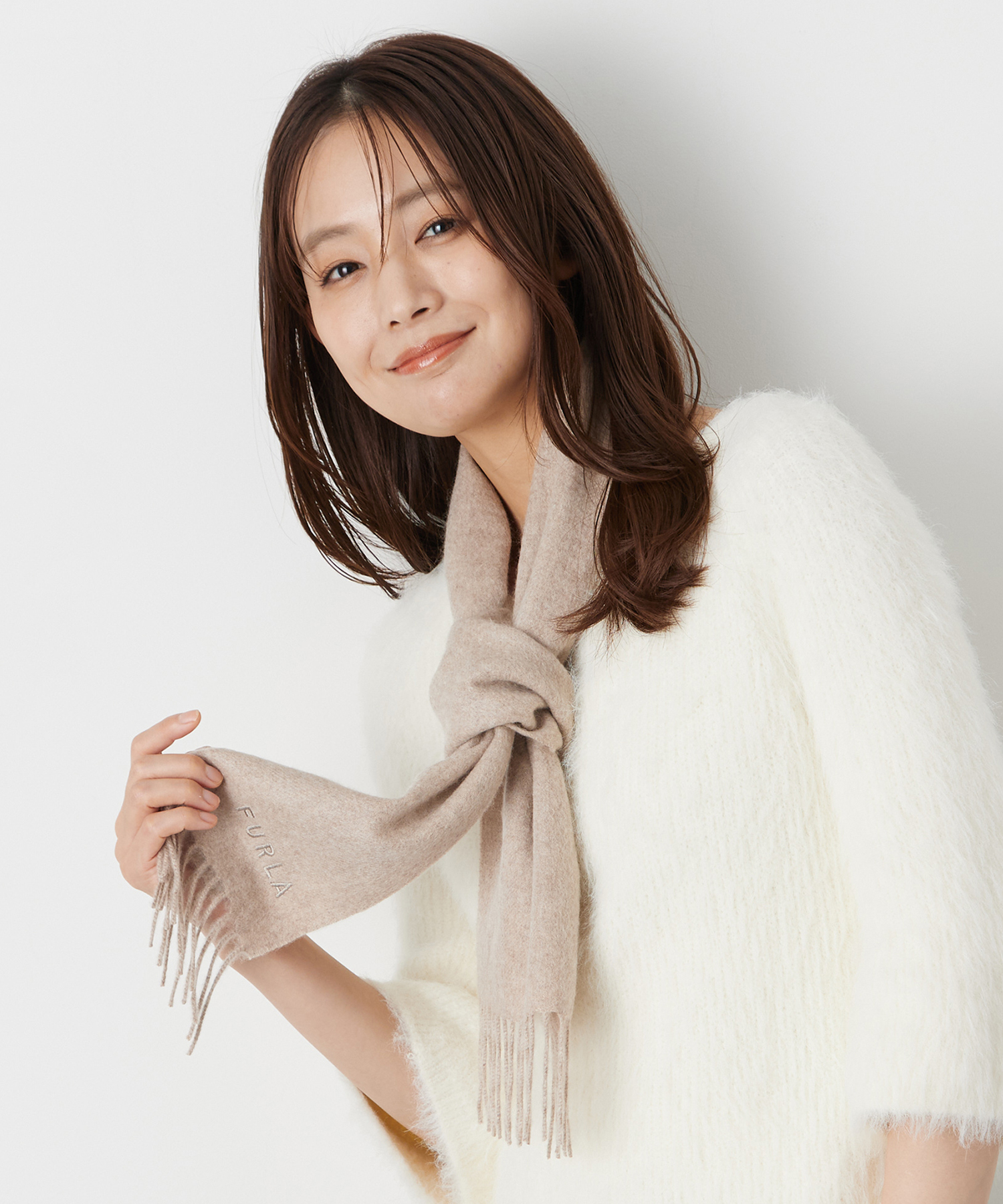 洗える】カシミヤ100％紡毛厚手マフラー 20×150cm 無地 ロゴ ユニセ