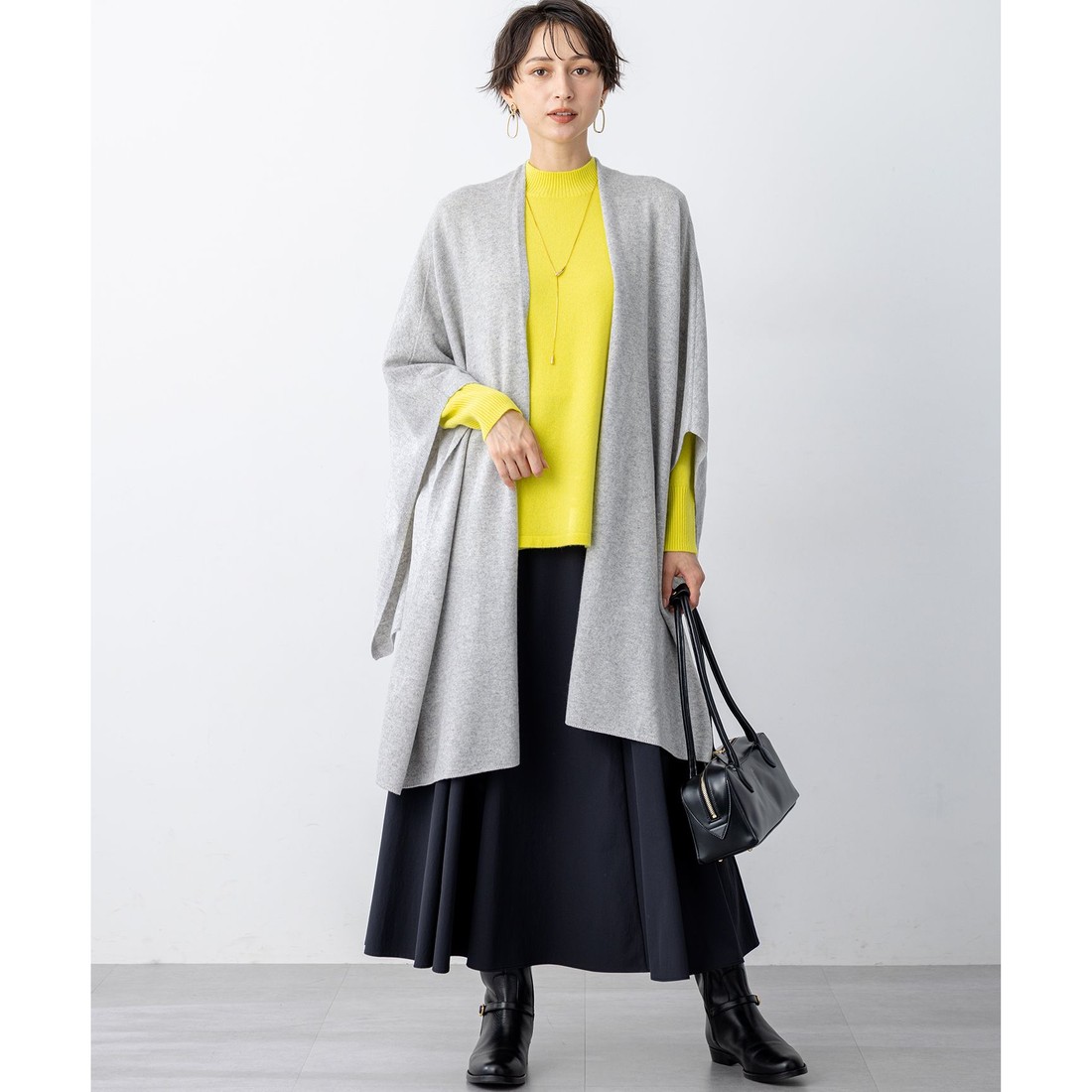 23区 カシミヤブレンド マルチ ケープ(508867320)｜阪急百貨店公式通販