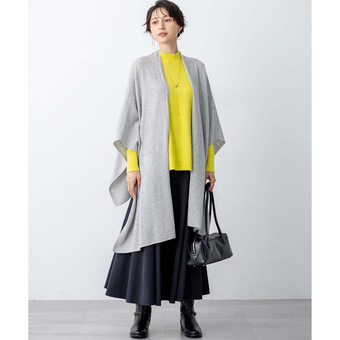 23区 カシミヤブレンド マルチ ケープ(508867320)｜阪急百貨店公式通販