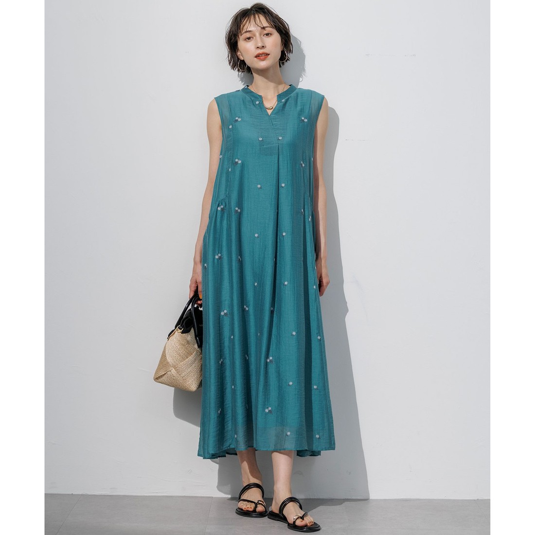 23区（大きいサイズ） 【WEB&一部店舗限定】シアーワッシャー 刺繍