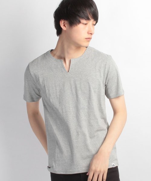 JEANS MATE(ジーンズメイト)/【OUTDOOR　PRODUCTS】ZERO　STAIN　汗染み防止キーネックTシャツ/モクグレー