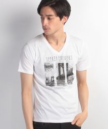 JEANS MATE(ジーンズメイト)/【FORT　POINT】フォトプリントVネックTシャツ/ホワイトB