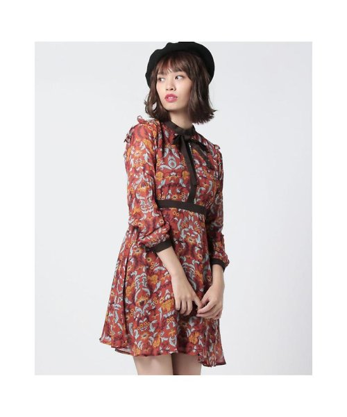 セール 40 Off ボウタイ付き花柄ワンピース ローズバッド Rose Bud Magaseek セール 40 Off ボウタイ付き花柄ワンピース ローズバッド Rose Bud Magaseek
