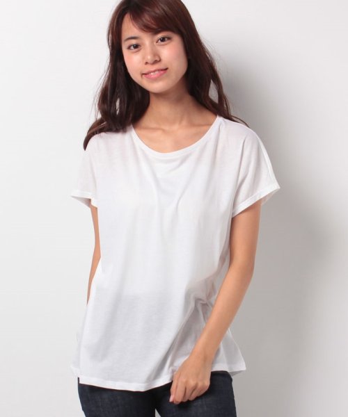 BENETTON (women)(ベネトン（レディース）)/ループロゴコットンUネックワイドTシャツ・カットソー/ホワイト