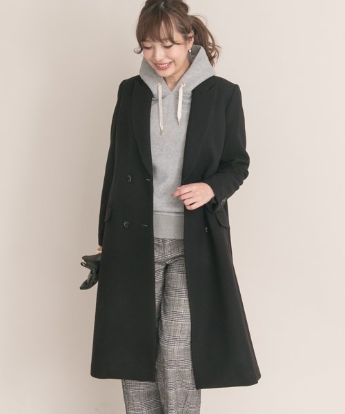 黒のチェスターコートのオトナ女子的コーデ Soleil