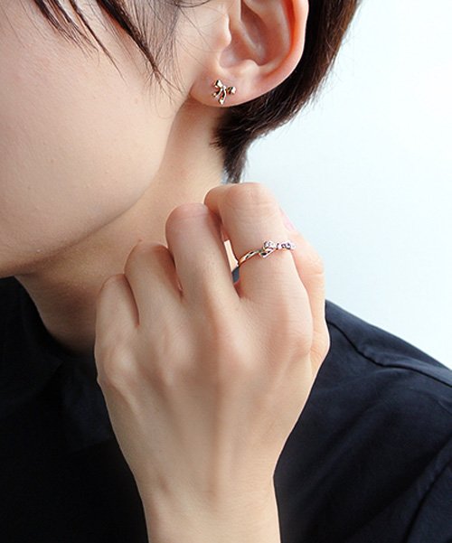 K10pg ダイヤモンドリボンリング Va Vendome Aoyama Va Vendome Aoyama Magaseek