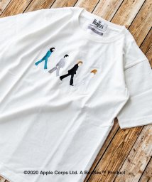 SHIPS MEN(シップス　メン)/SHIPS: THE BEATLES エンブロイダリー Tシャツ/ホワイト