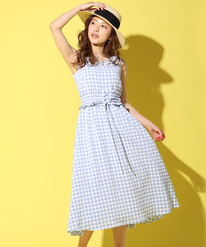 セール 泉里香ちゃん着用 ウエストシャーリングギンガムワンピース クイーンズコート Queens Court Magaseek