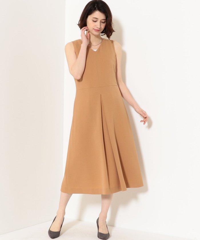 セール 50 Off Kfc ノースリーブ タック ワンピース グリーンレーベルリラクシング Green Label Relaxing Magaseek