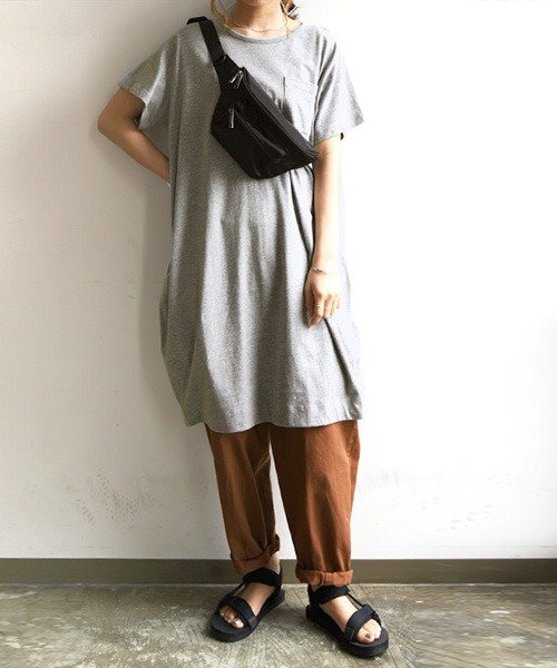 and it_(アンドイット)/【and it_】ポケット付大人シンプルコクーンワンピース【M】(夏服 レディース トップス ワンピース 半袖 コットン ロングTシャツ ロング丈 チュニック /杢グレー