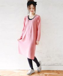 and it_(アンドイット)/【and it_】Uネッククレープニットワンピース(レディース 冬服 冬物 ワンピース 長袖 ニット ワンピ ニットワンピ ニットトップス ゆったり ニットワン/ピンク