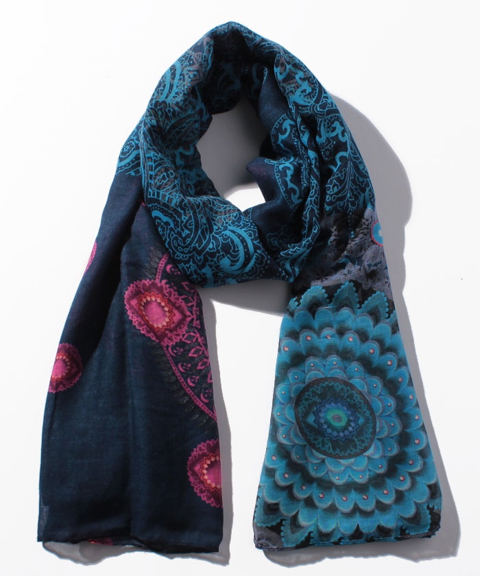 「Desigual/デシグアル」長方形スカーフ