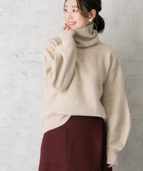 セール再入荷 ROSSO ボリュームスリーブタートルニットOggi12月号RA87