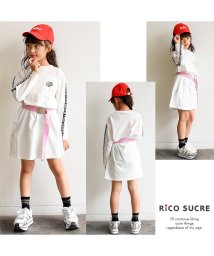RiCO SUCRE(リコ シュクレ)/袖ロゴテープワンピース/オフホワイト