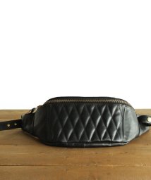 Schott(ショット)/PADDED BODY BAG/パデッド ボディ バッグ/BLK