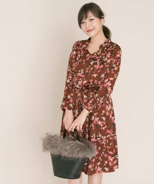 セール Rosso オリジナル花柄スタンドカラーワンピース アーバンリサーチ アウトレット Urban Research Outlet Magaseek