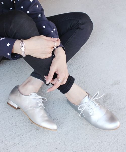 シルバー レースアップシューズ コーデの人気商品 通販 価格比較 価格 Com
