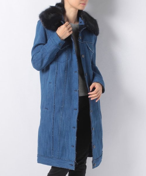 LEVI’S OUTLET(リーバイスアウトレット)/LMC TRUCKER TRENCH BONDED INDIGO INDIGO/ブルー