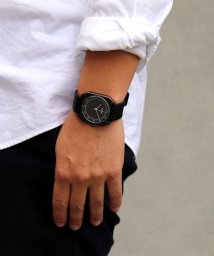 ninon(ニノン)/【TOMI】 スクエアウォッチ / ユニセックス腕時計 レディース/ブラック