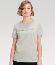 TOMMY HILFIGER(トミーヒルフィガー)/ロゴTシャツ/グレー