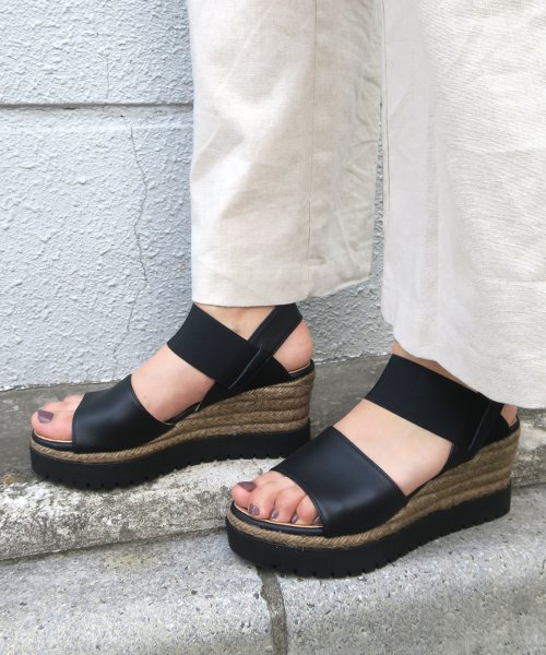 セール 31 Off Gaimo ガイモ エラスティックダブルソールサンダル エスメラルダ Esmeralda Magaseek