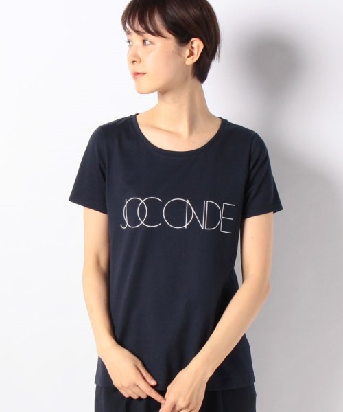 MADAM JOCONDE(マダム ジョコンダ)/【洗える】コットン天竺/ロゴプリントTシャツ/ネイビー