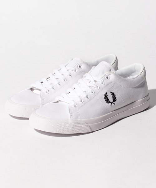 FRED PERRY(フレッドペリー)/【FRED PERRY】FRED PERRY UNDERSPIN TWILL B4155 WHITE/WHITE
