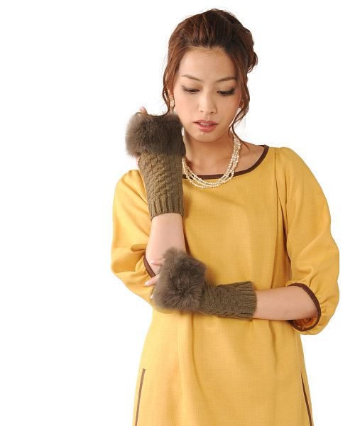 ラビット ファー ニット 指なし手袋 サンキョウショウカイ Sankyoshokai Magaseek