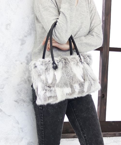 定価7000円】新品未使用 リアルラビットファー もの凄い ハンドバッグ 