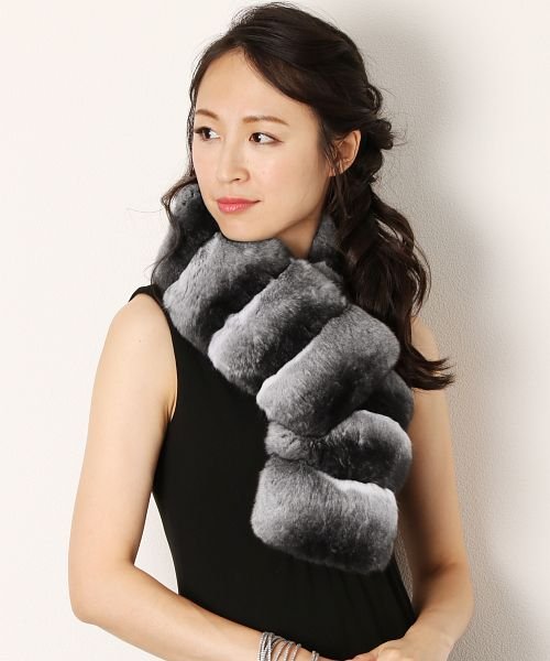 セール 5 Off ナチュラル チンチラ ファーマフラー サンキョウショウカイ Sankyoshokai Magaseek