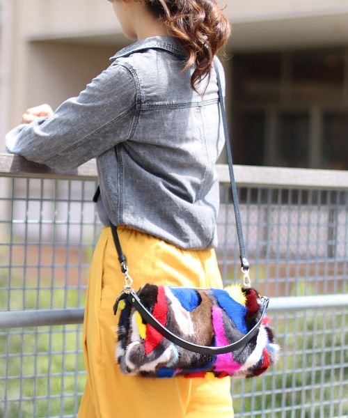 ふわふわミンクファーバッグ レディース 2way 斜め掛け秋冬 サンキョウショウカイ Sankyoshokai Magaseek