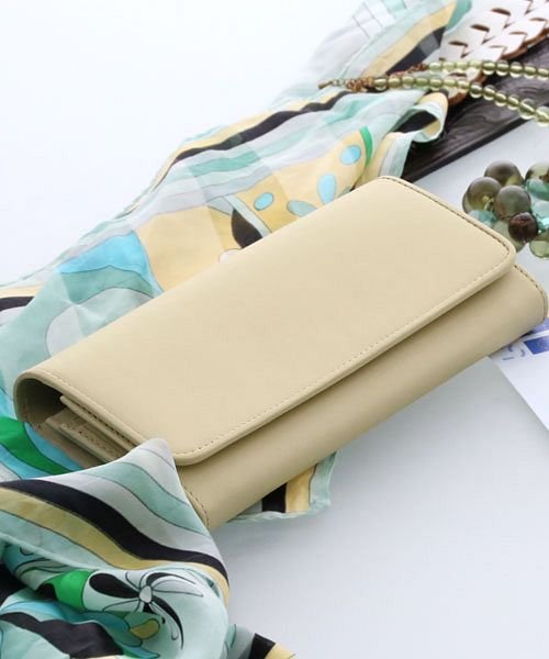 Haleine 牛革レザー コンパクト財布 レディース アレンヌ Haleine Magaseek