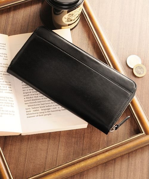 トラスト GENUINE CORDOVAN 長財布